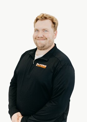 Staff member Austin from ID_c537fffe9c86