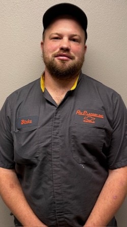 Staff member Blake from ID_42126d92ff65