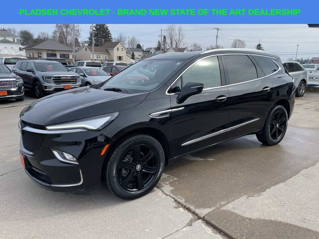 Used 2023 Buick Enclave Essence SUV