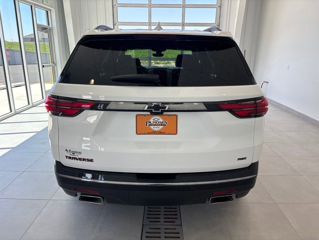 Used 2023 Chevrolet Traverse Premier SUV