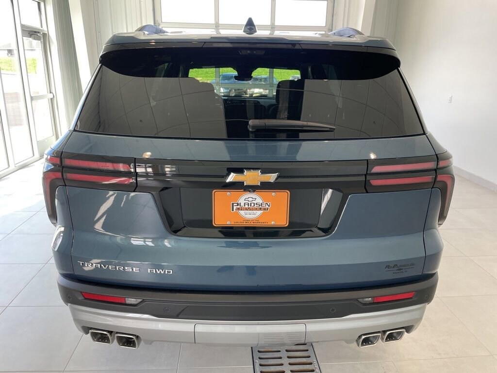New 2026 Chevrolet Traverse LT SUV