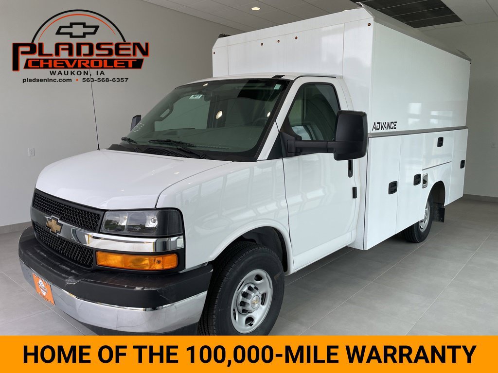 2026 Chevrolet Express Cutaway