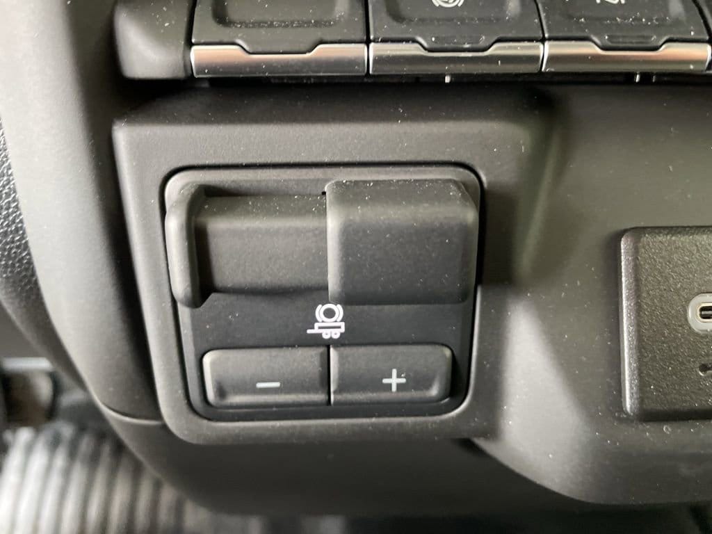 2025 Chevrolet Silverado 3500 HD Work Truck - Photo 13