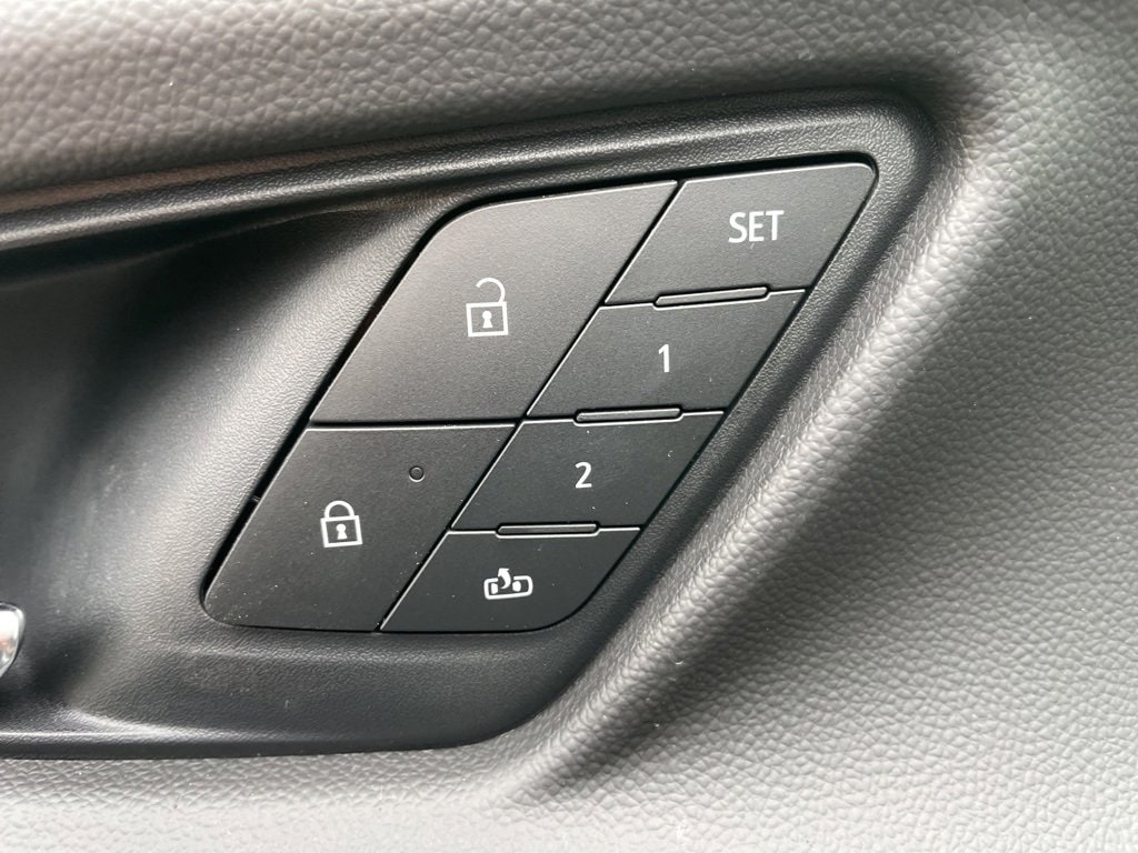 New 2026 Chevrolet Equinox Activ SUV