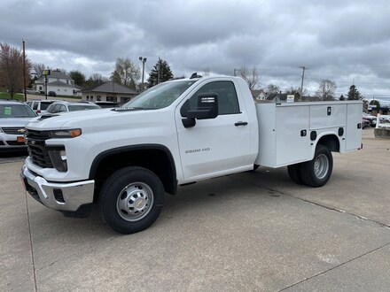 2025 Chevrolet Silverado 3500 HD Chassis Cab Work Truck Truck