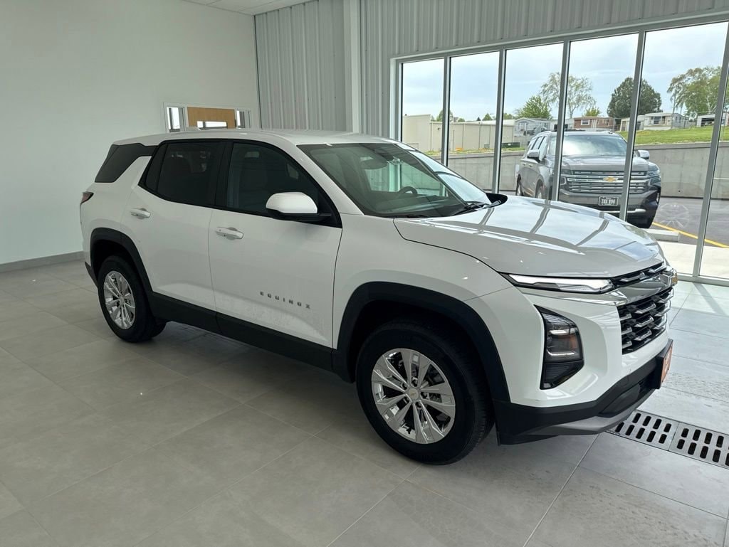 Used 2025 Chevrolet Equinox LT SUV