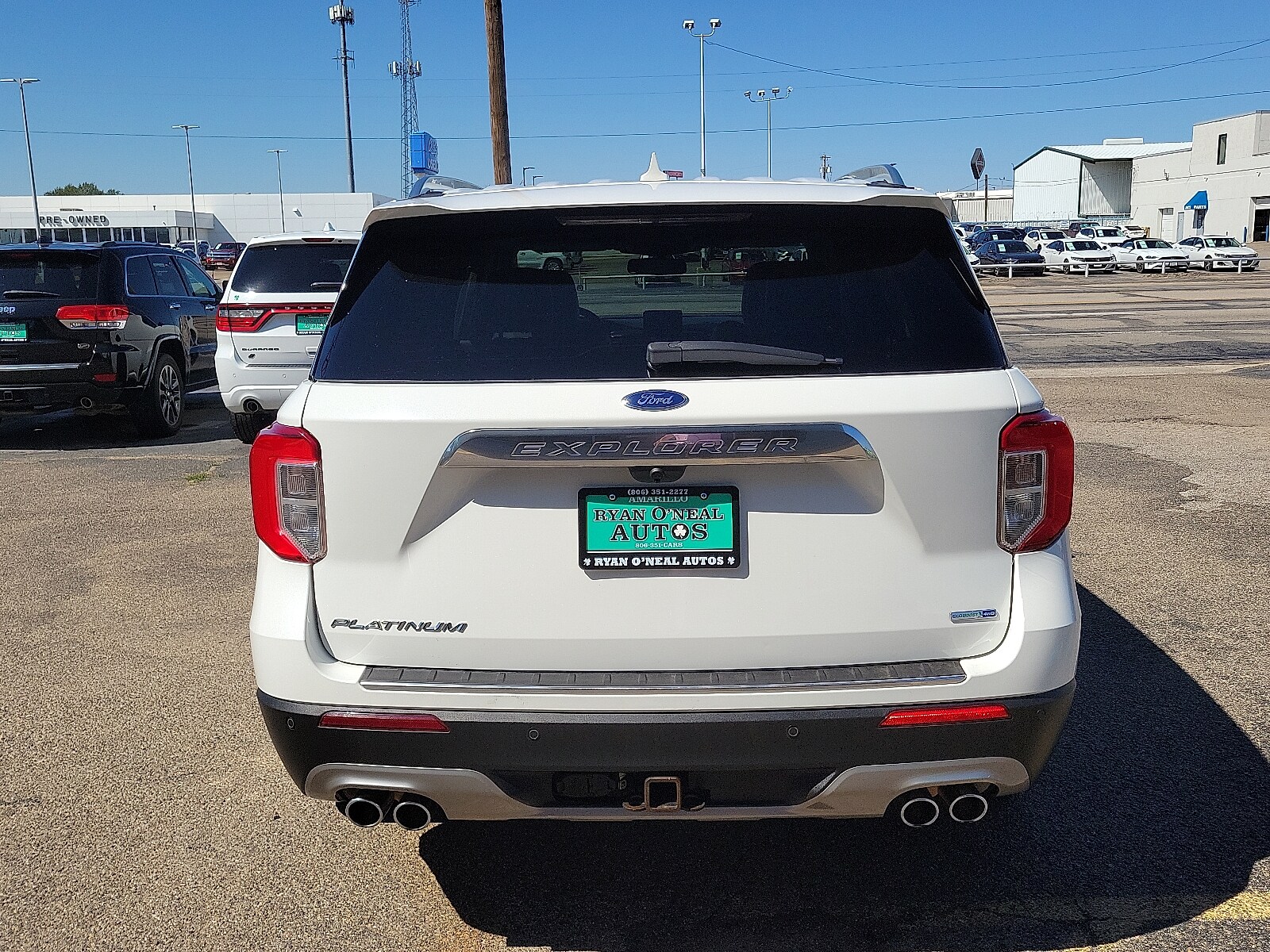 2020 Ford Explorer Platinum photo 3