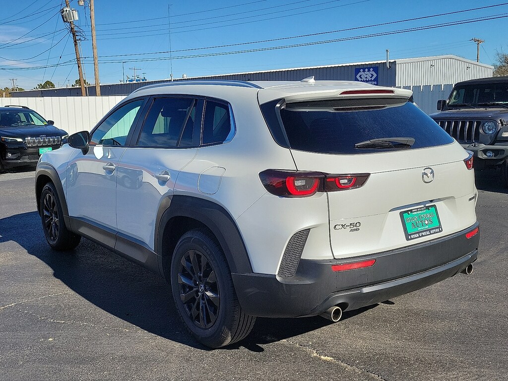 2024 Mazda CX-50 2.5 S Premium photo 4