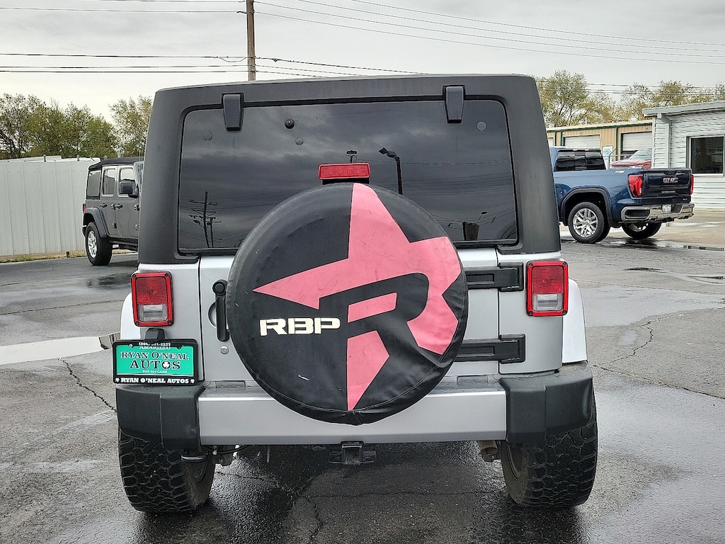 2018 Jeep Wrangler Unlimited Sahara Sport photo 4