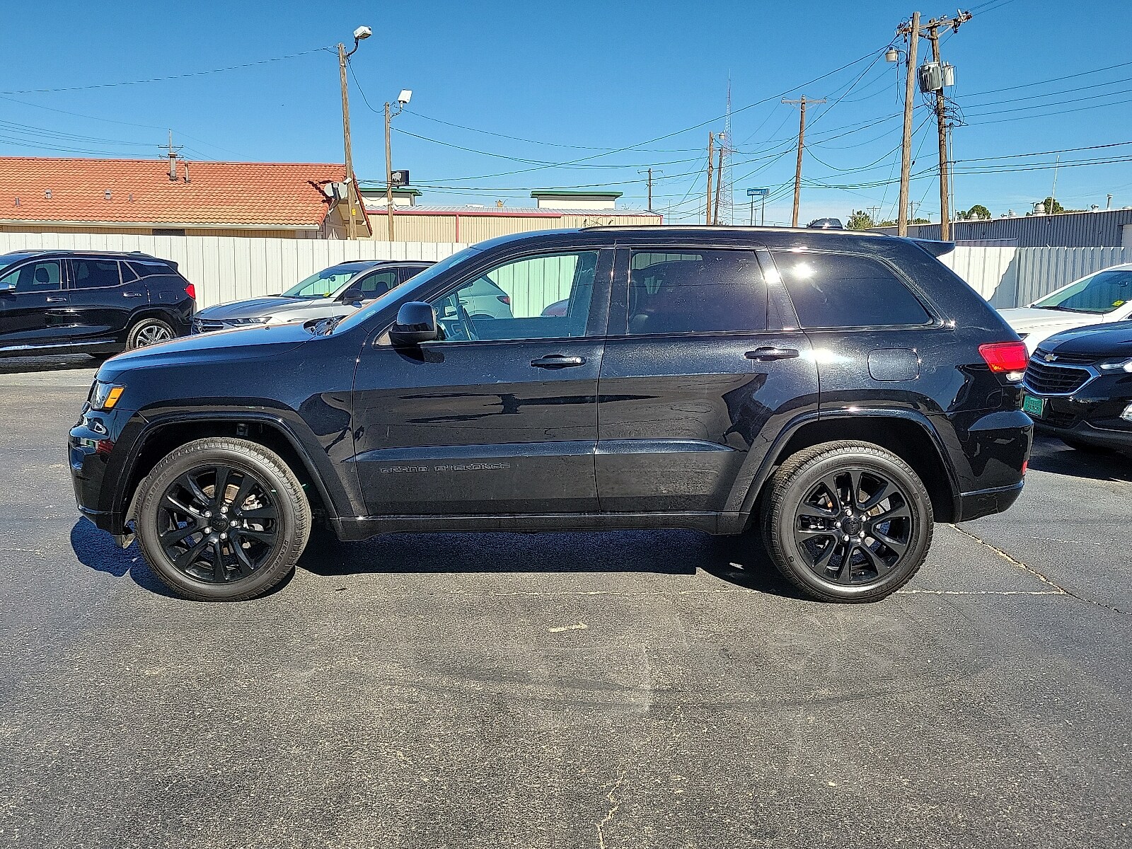 2020 Jeep Grand Cherokee Altitude photo 3