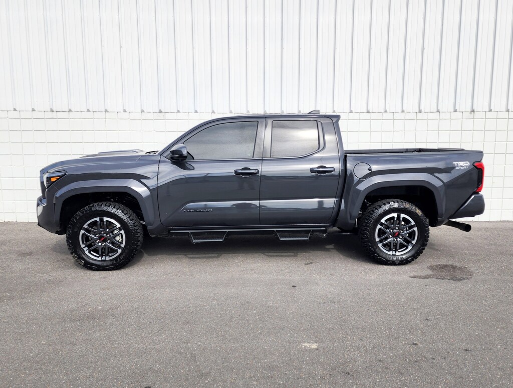 Used 2025 Toyota Tacoma 4WD TRD Sport TRD Sport Double Cab 5 Bed AT