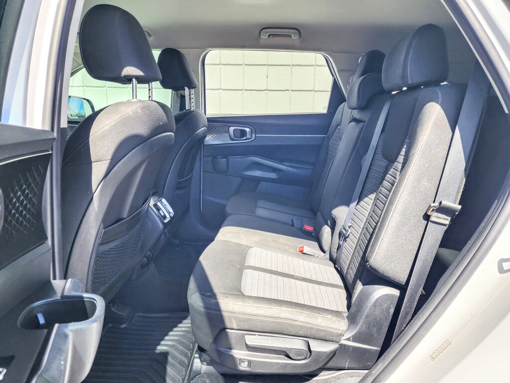 Used 2023 Kia Sorento LX LX AWD