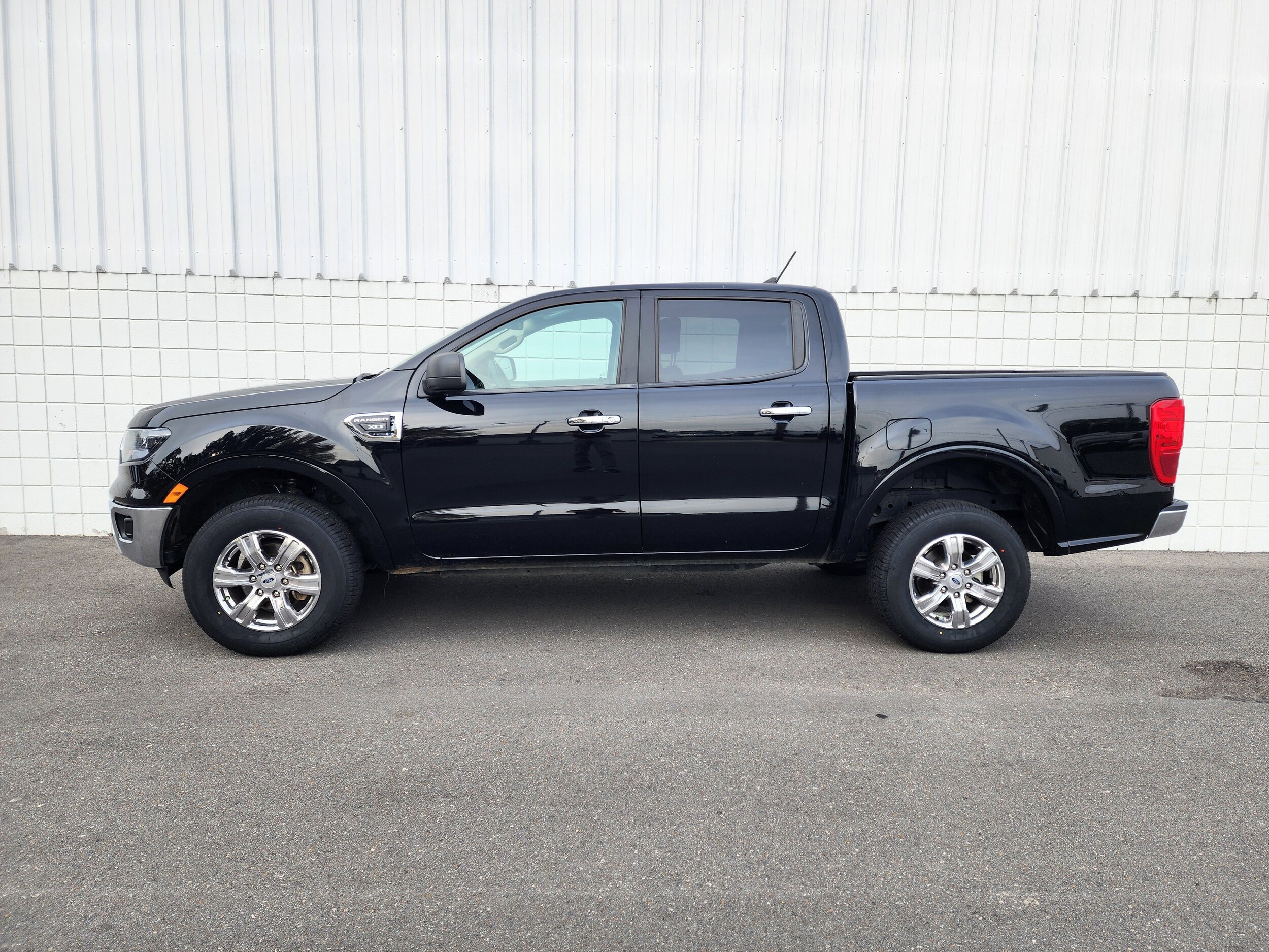 2023 Ford Ranger XLT photo 2