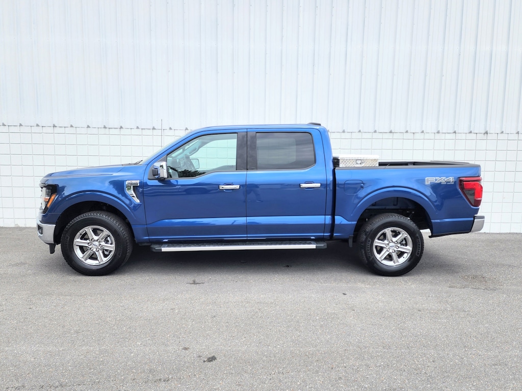 Used 2025 Ford F-150 XLT 4WD XLT 4WD SuperCrew 5.5 Box