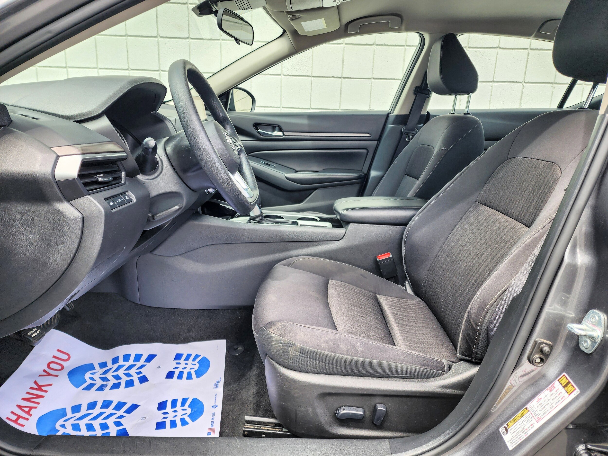 2024 Nissan Altima 2.5 SV photo 2