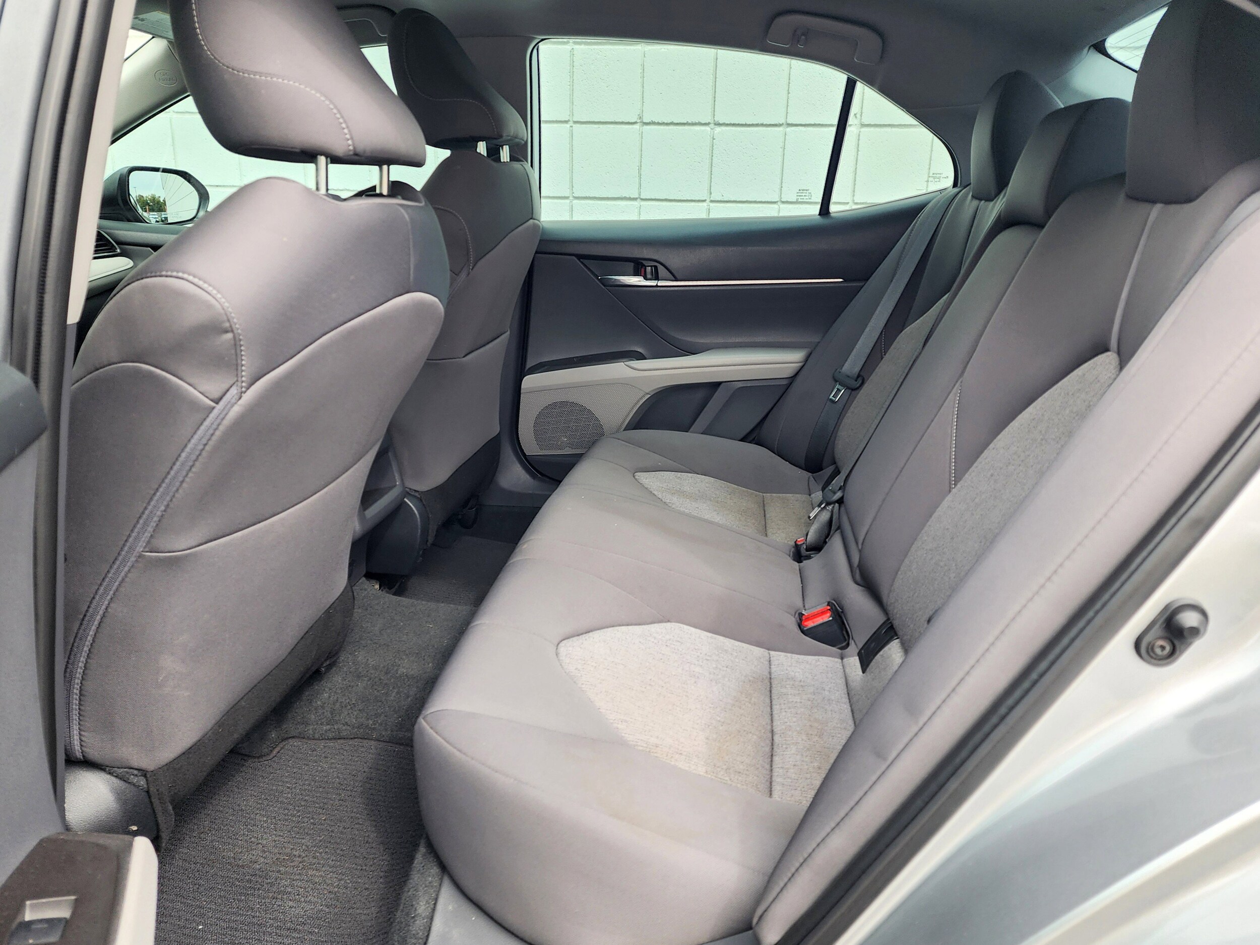 2022 Toyota Camry LE photo 4