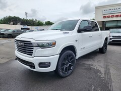 2026 Ram 1500 LARAMIE CREW CAB 4X4 5'7 BOX Pickup