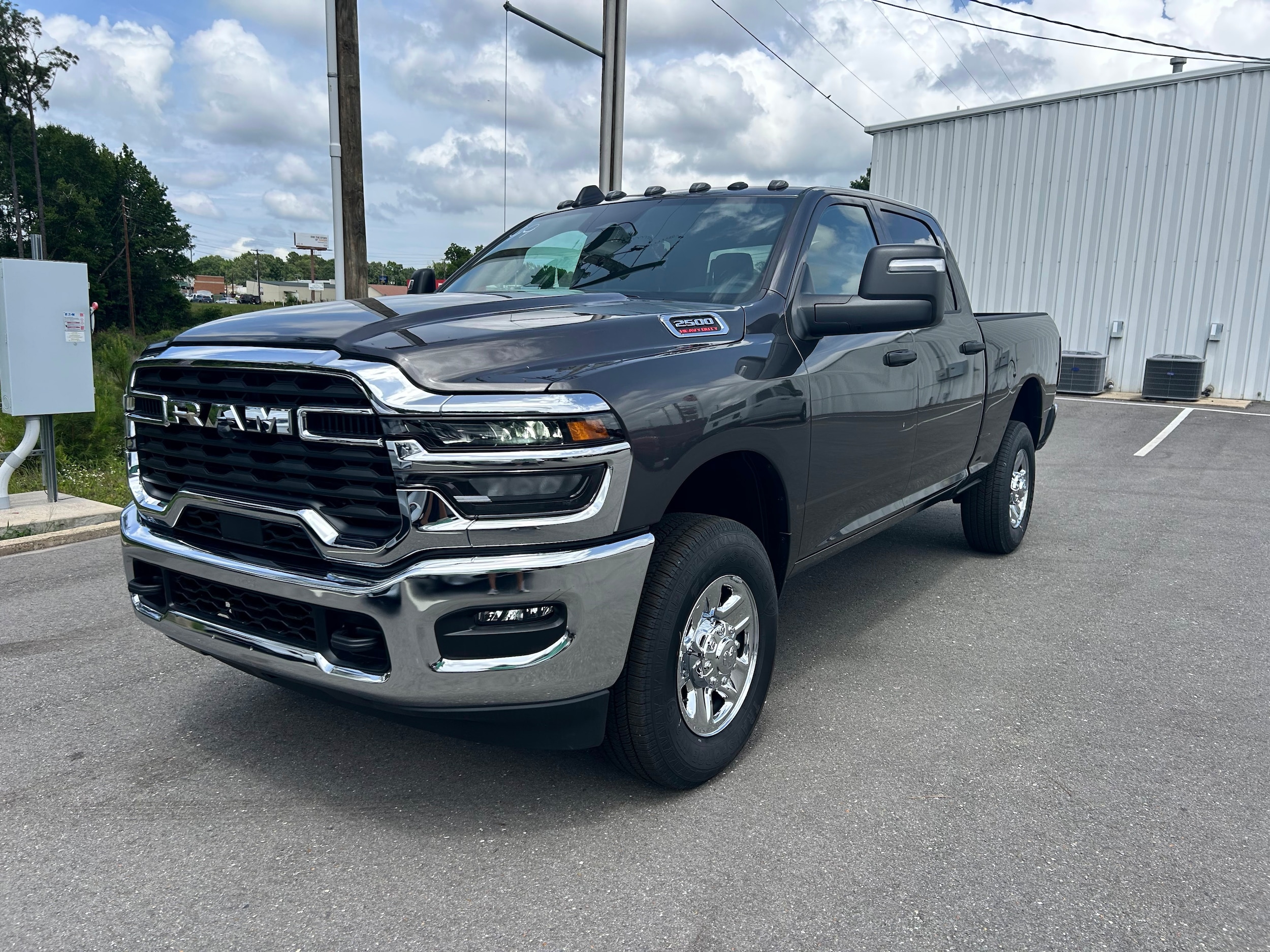 2026 RAM 2500 Tradesman 4X4 Crew Cab SWB's photo