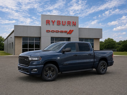 2026 Ram 1500 EXPRESS CREW CAB 4X4 5'7 BOX Pickup