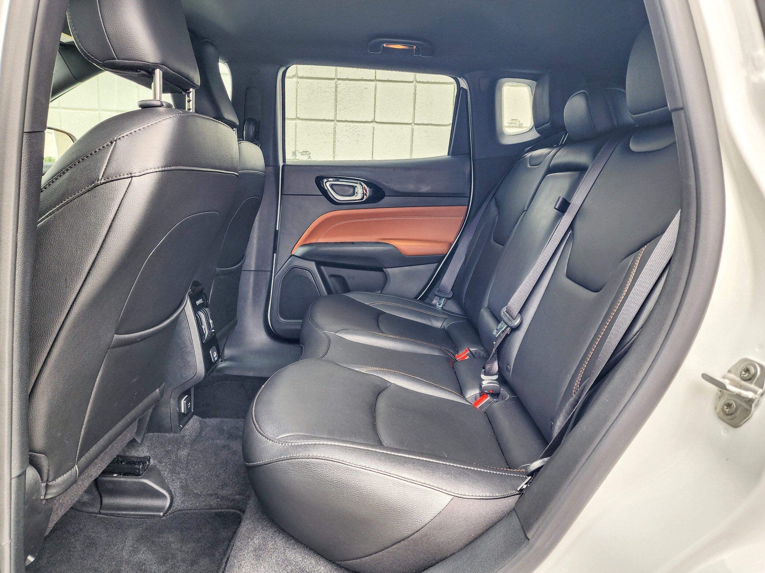 2024 Jeep Compass Limited photo 3