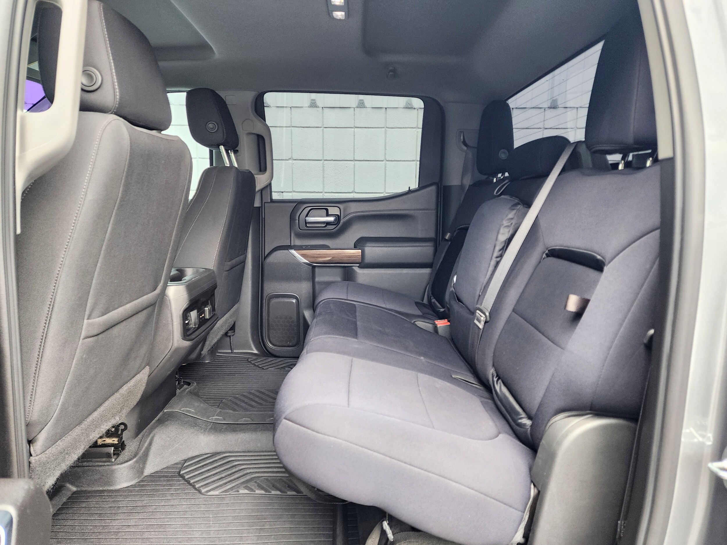 2021 Chevrolet Silverado 1500 RST photo 4