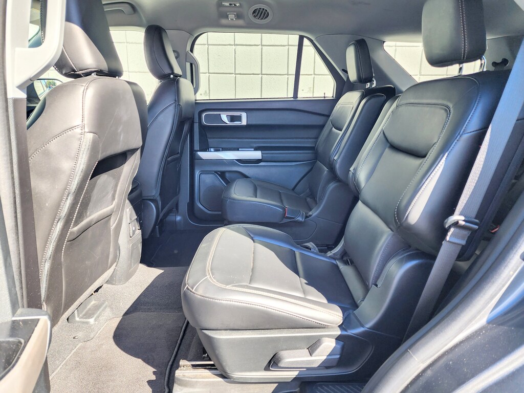 Used 2023 Ford Explorer XLT XLT RWD