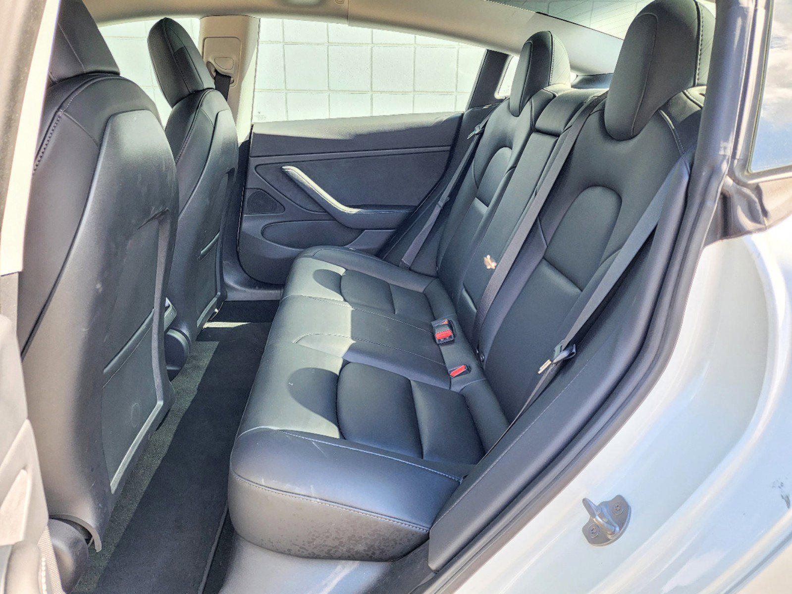 2021 Tesla Model 3 Long Range photo 4