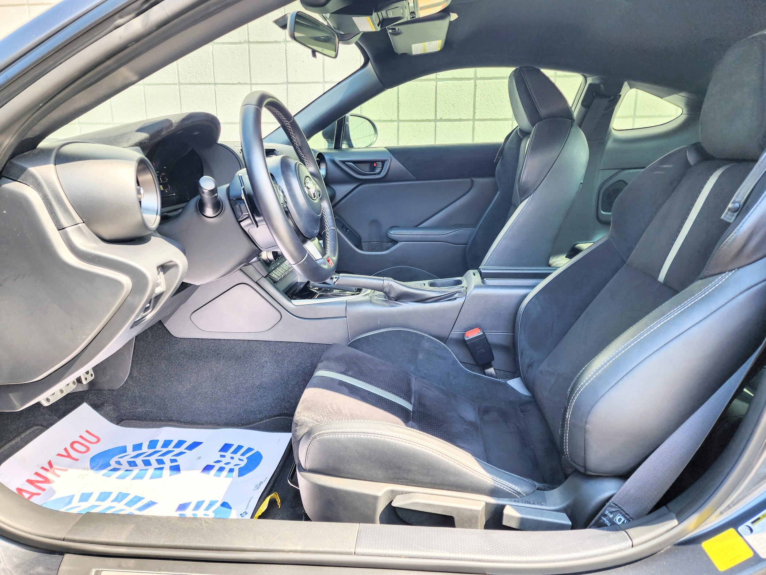 2024 Toyota GR86 Premium photo 3
