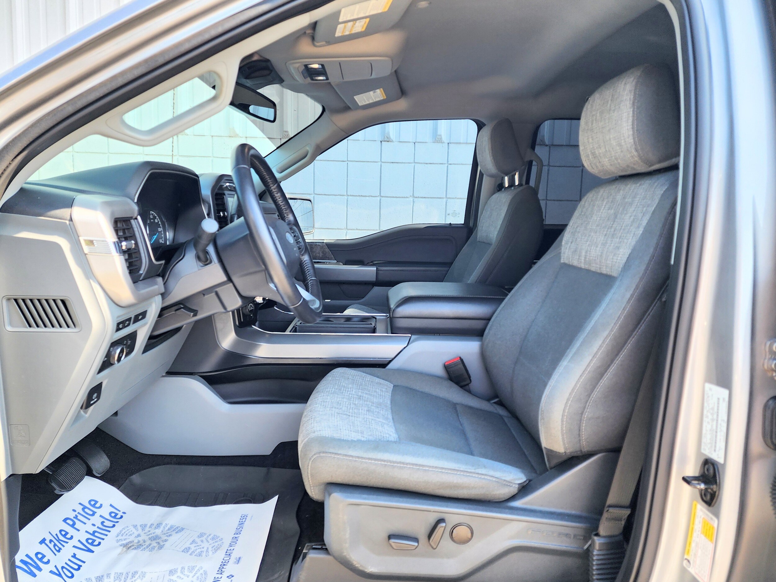 2022 Ford F-150 XLT photo 3