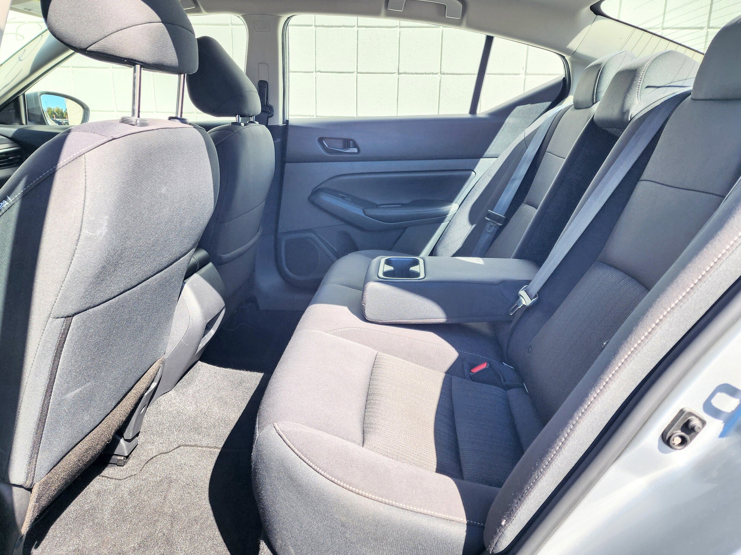 2024 Nissan Altima 2.5 SV photo 3