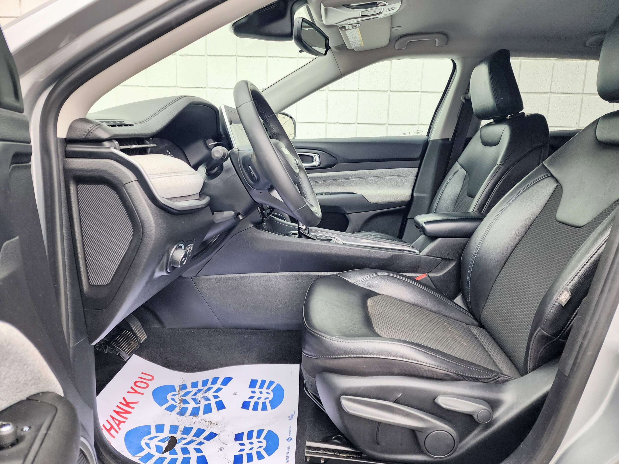 2022 Jeep Compass North Edition Latitude photo 2