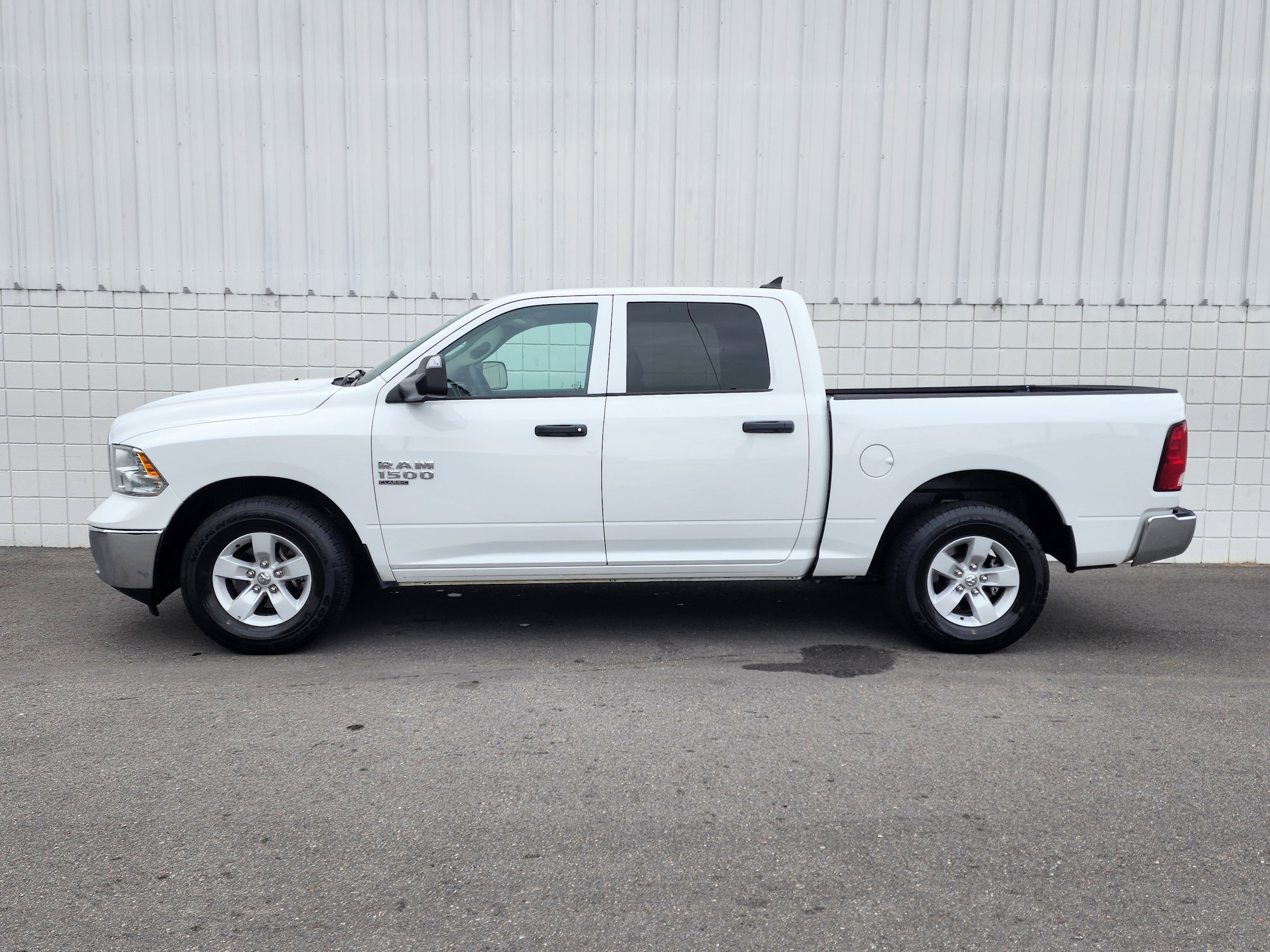 Used 2023 RAM Ram 1500 Classic Warlock with VIN 1C6RR6LG5PS574592 for sale in Little Rock
