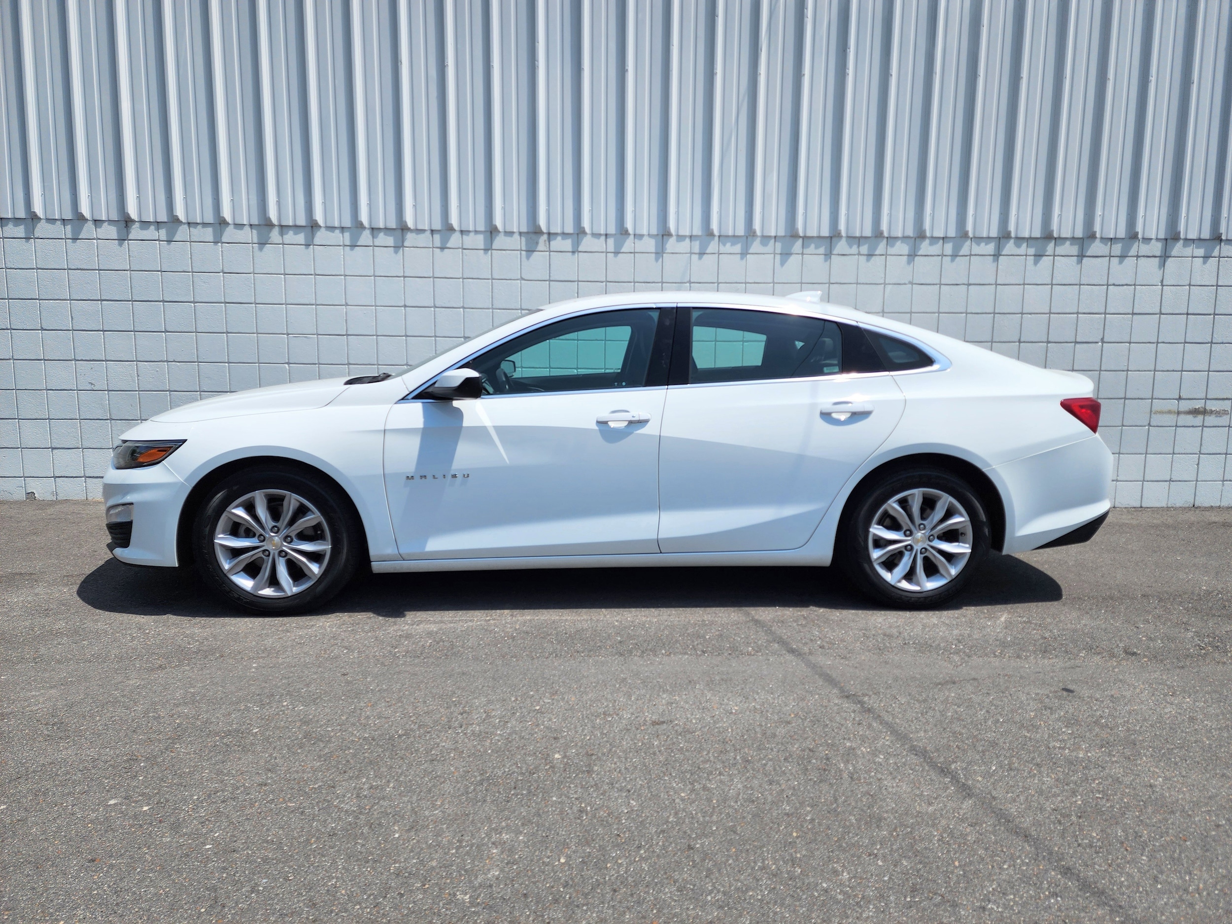 Used 2023 Chevrolet Malibu 1LT with VIN 1G1ZD5STXPF232816 for sale in Monticello, AR