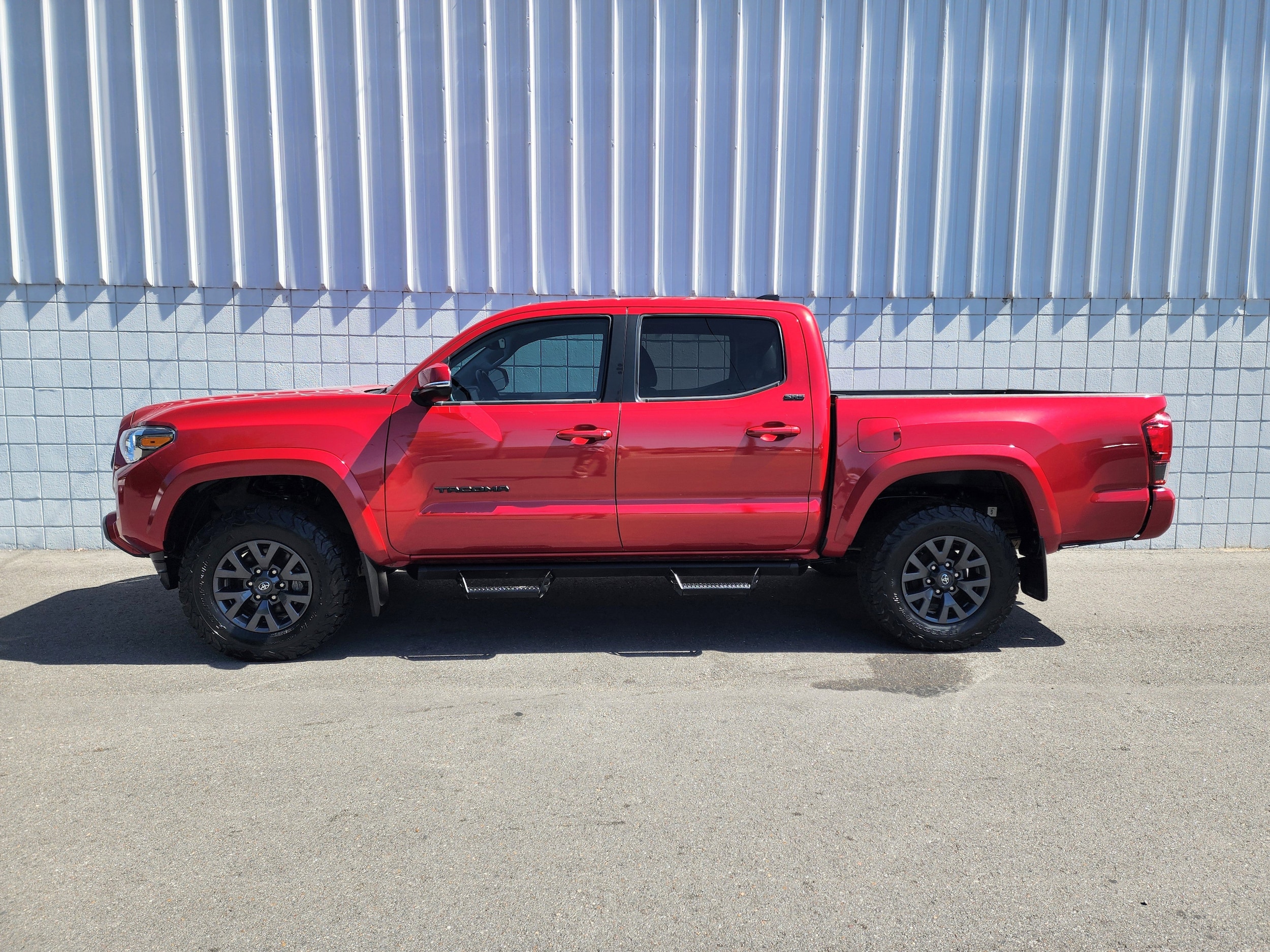 Used 2023 Toyota Tacoma SR5 with VIN 3TYCZ5AN0PT167531 for sale in Little Rock