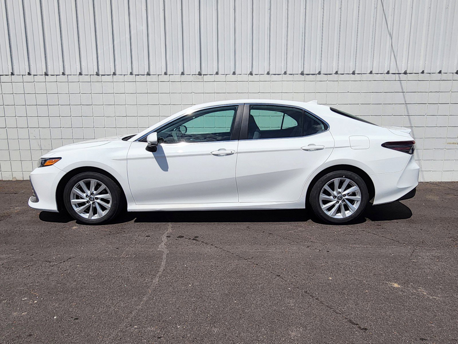 Used 2023 Toyota Camry LE with VIN 4T1C11AK3PU754198 for sale in Monticello, AR