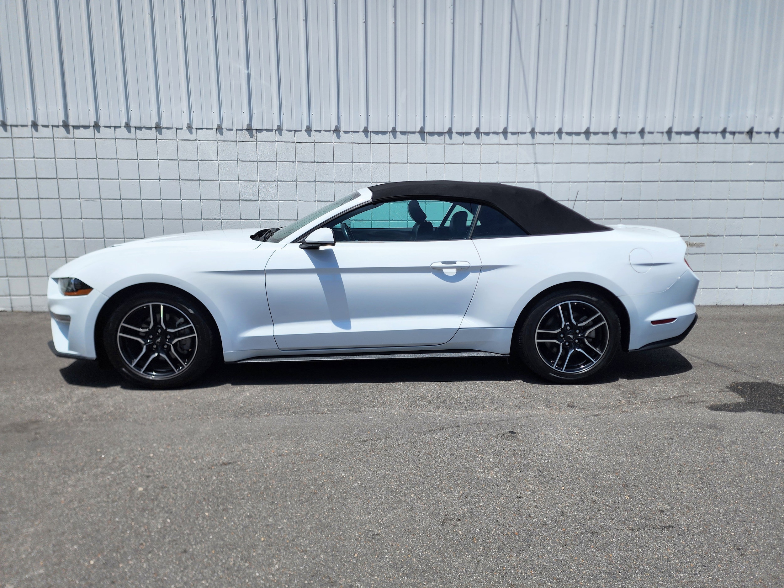 Used 2023 Ford Mustang EcoBoost Premium with VIN 1FATP8UH8P5110109 for sale in Monticello, AR