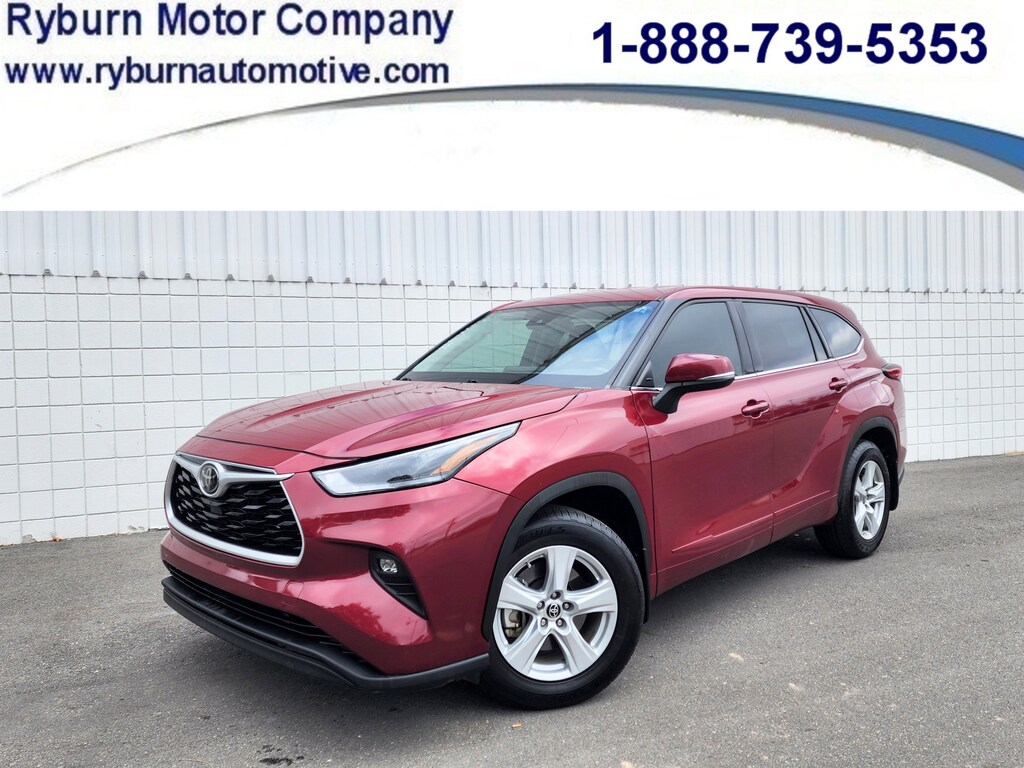 Used 2021 Toyota Highlander LE SUV