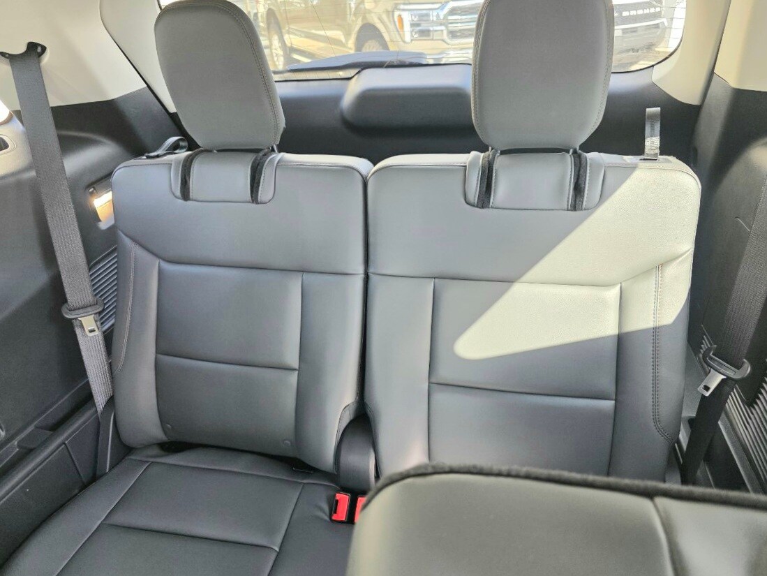 2026 Ford Explorer Active - Photo 7