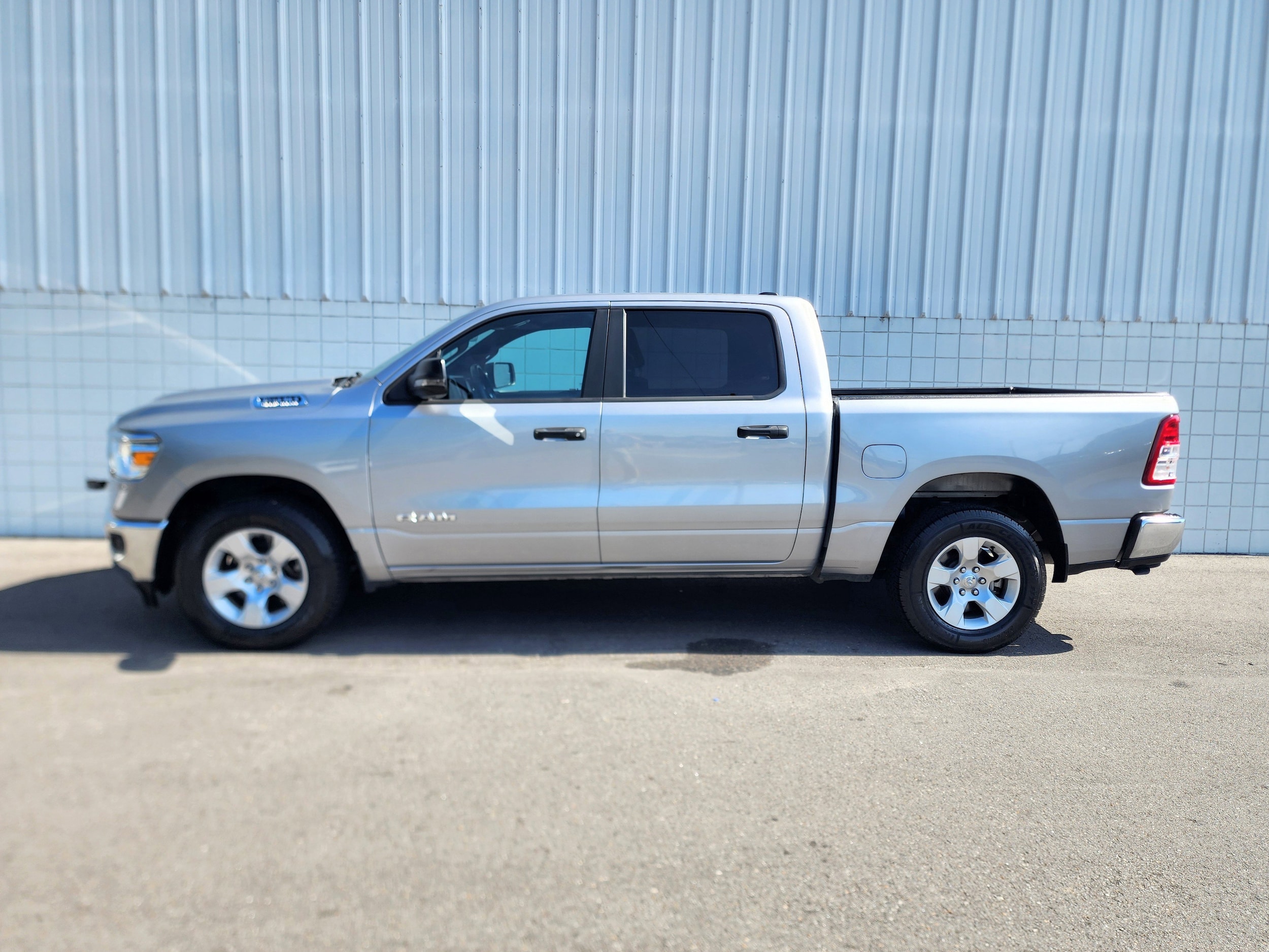 Used 2023 RAM Ram 1500 Pickup Big Horn/Lone Star with VIN 1C6RREFT7PN559528 for sale in Little Rock