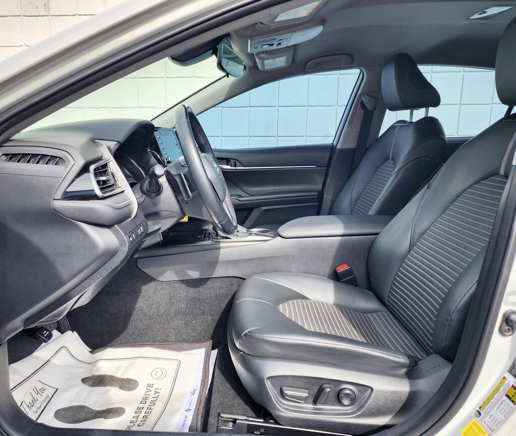 Used 2022 Toyota Camry SE SE Auto