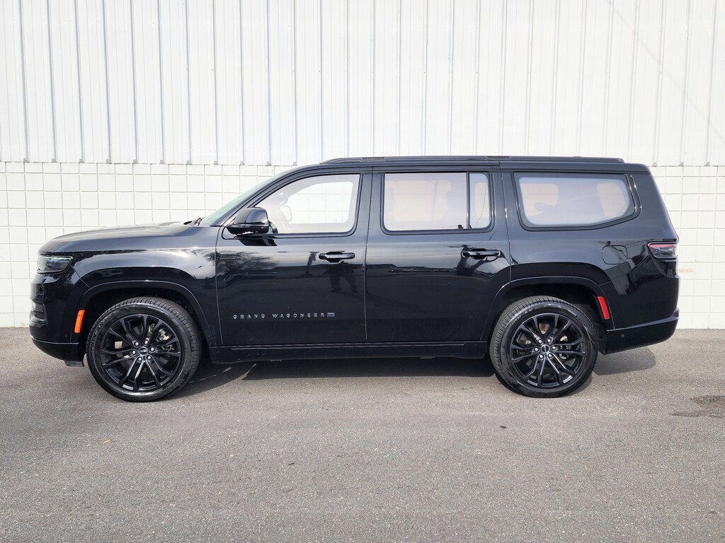 Used 2023 Jeep Grand Wagoneer Series II Obsidian 4WD SUV