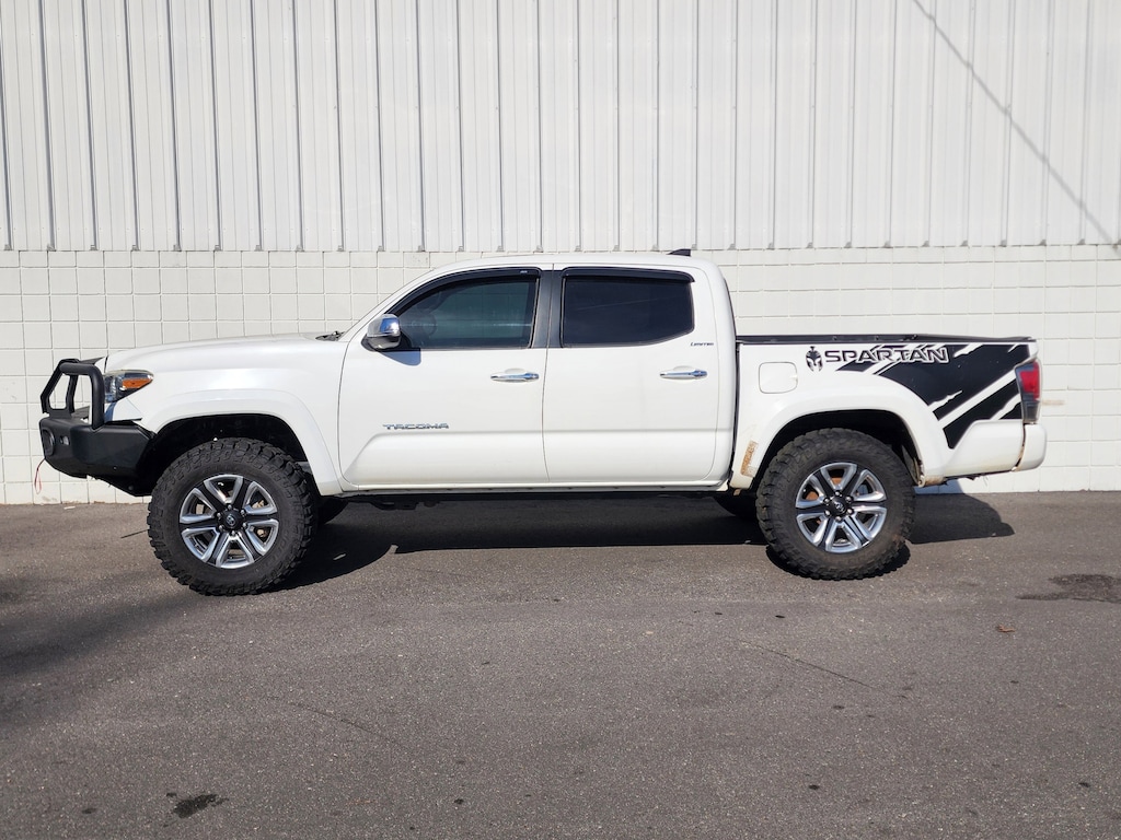 Used 2019 Toyota Tacoma 4WD Limited Truck Double Cab