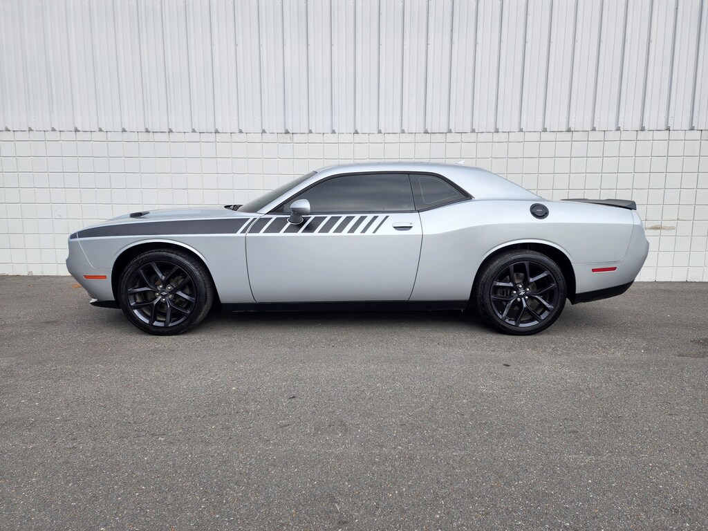 Used 2020 Dodge Challenger SXT Coupe