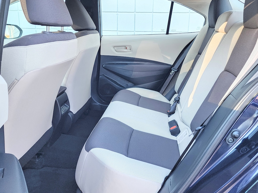 Used 2025 Toyota Corolla LE Sedan