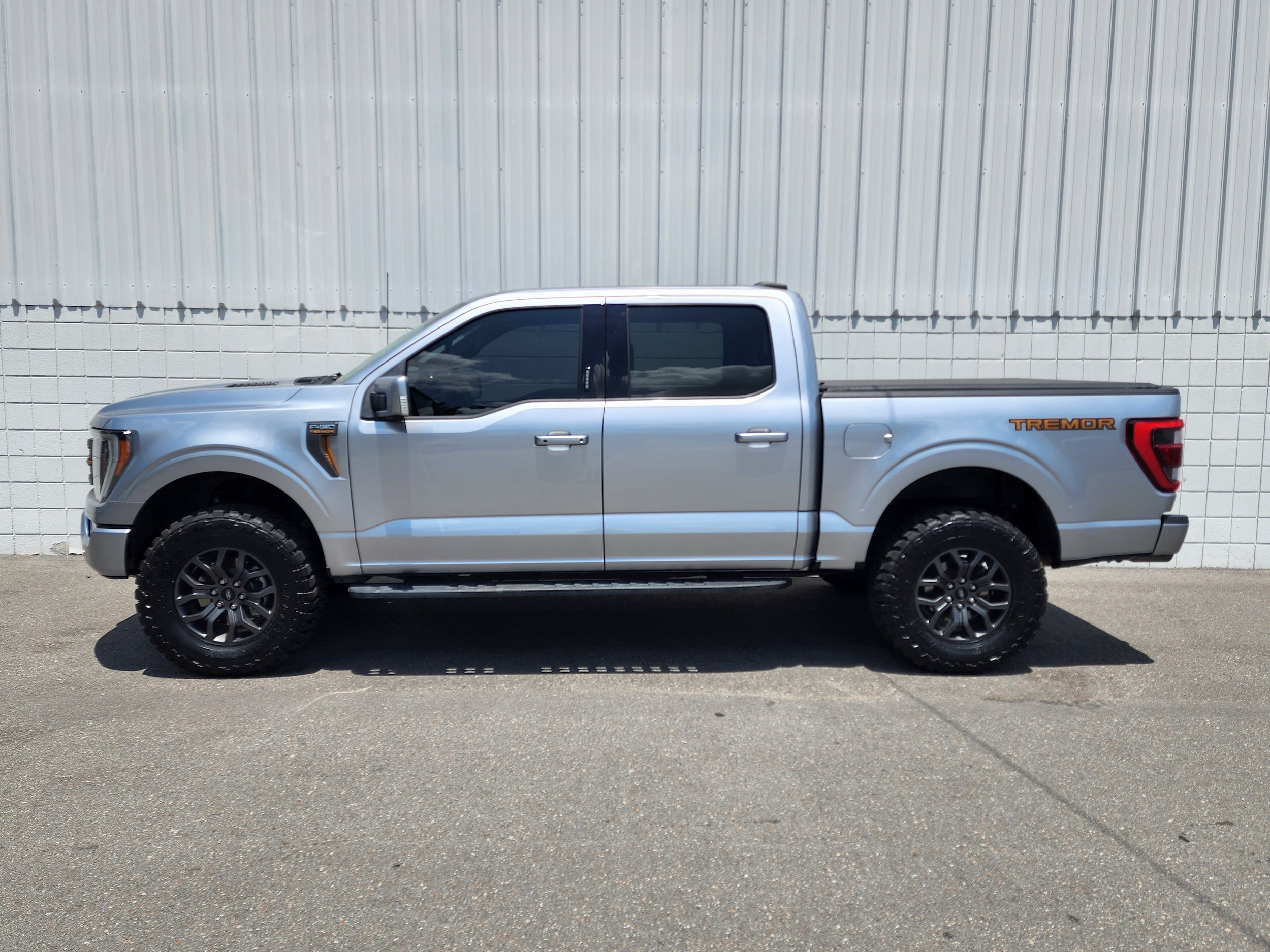 Used 2022 Ford F-150 Tremor with VIN 1FTEW1E85NFC40254 for sale in Little Rock