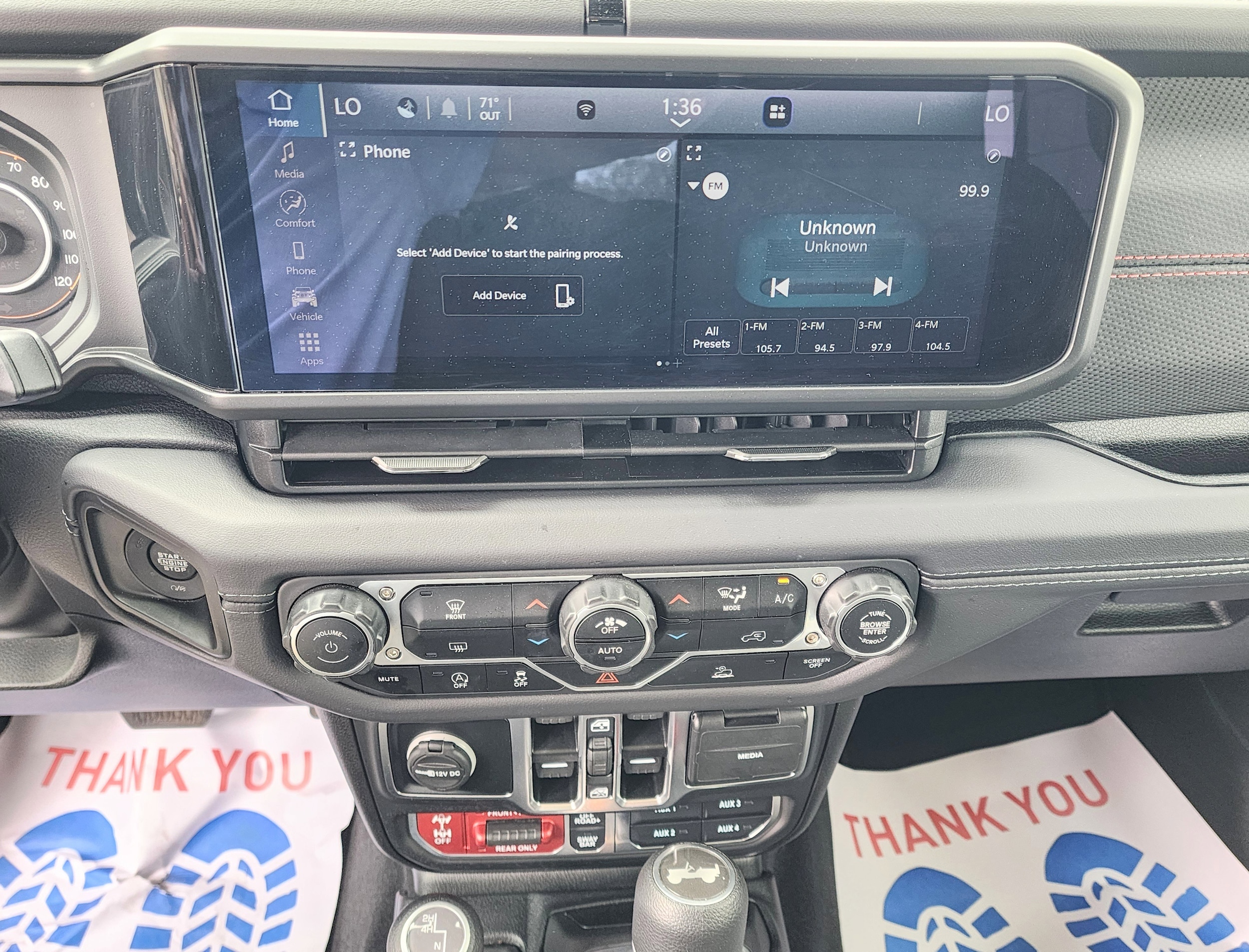 2025 Jeep Wrangler 4-Door Rubicon - Photo 9