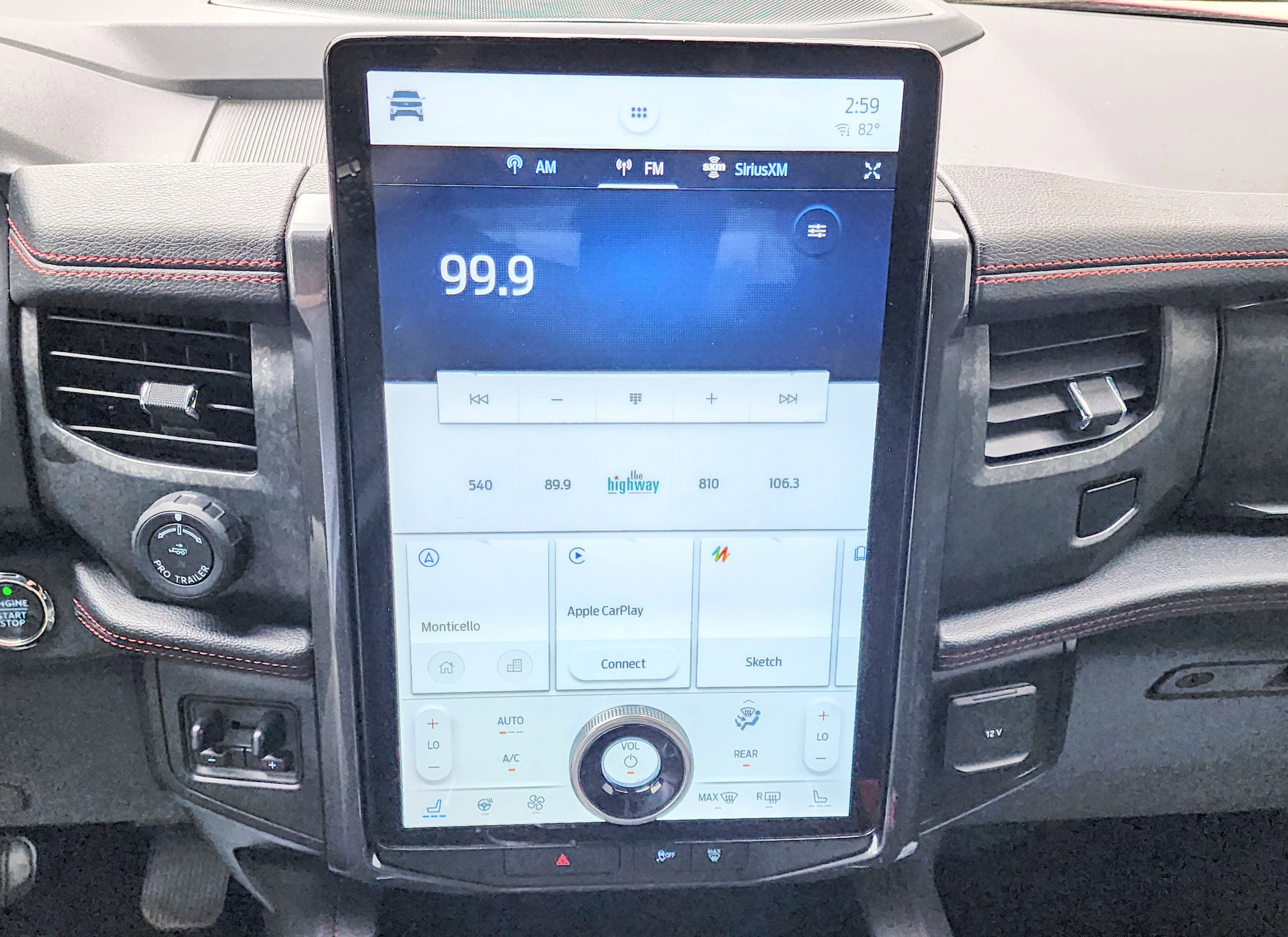 2022 Ford Expedition Limited - Photo 12