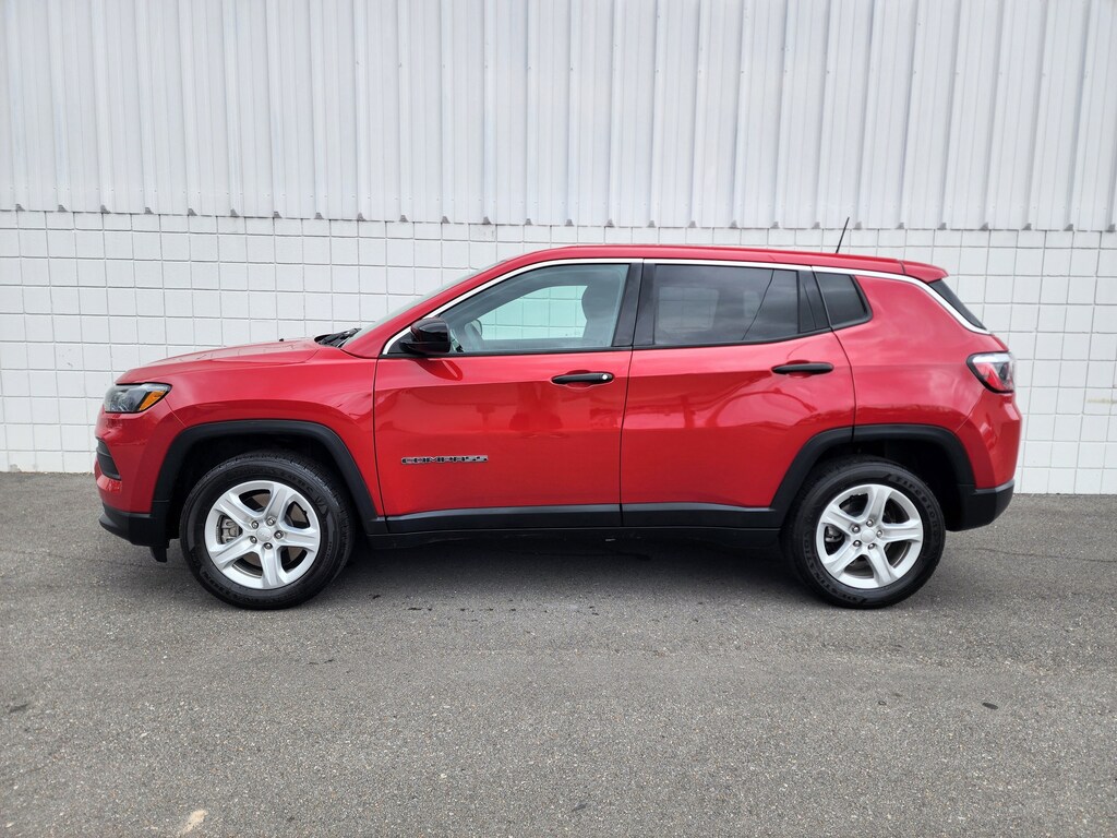 Used 2023 Jeep Compass Sport SUV