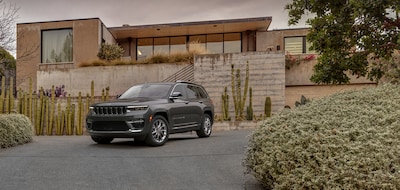 See the Elegant Styling of the New Jeep Grand Cherokee 4xe