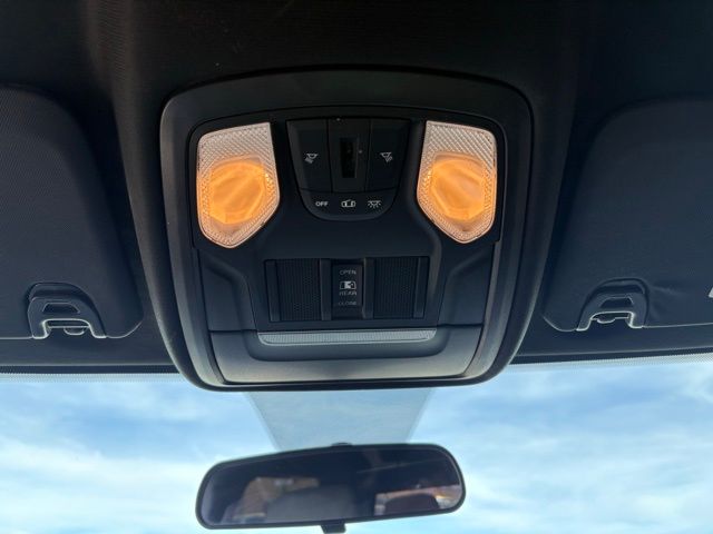 2022 RAM Ram 3500 Pickup Tradesman - Photo 28